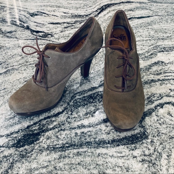 Sofft Suede Lace up Boots - Picture 3 of 9